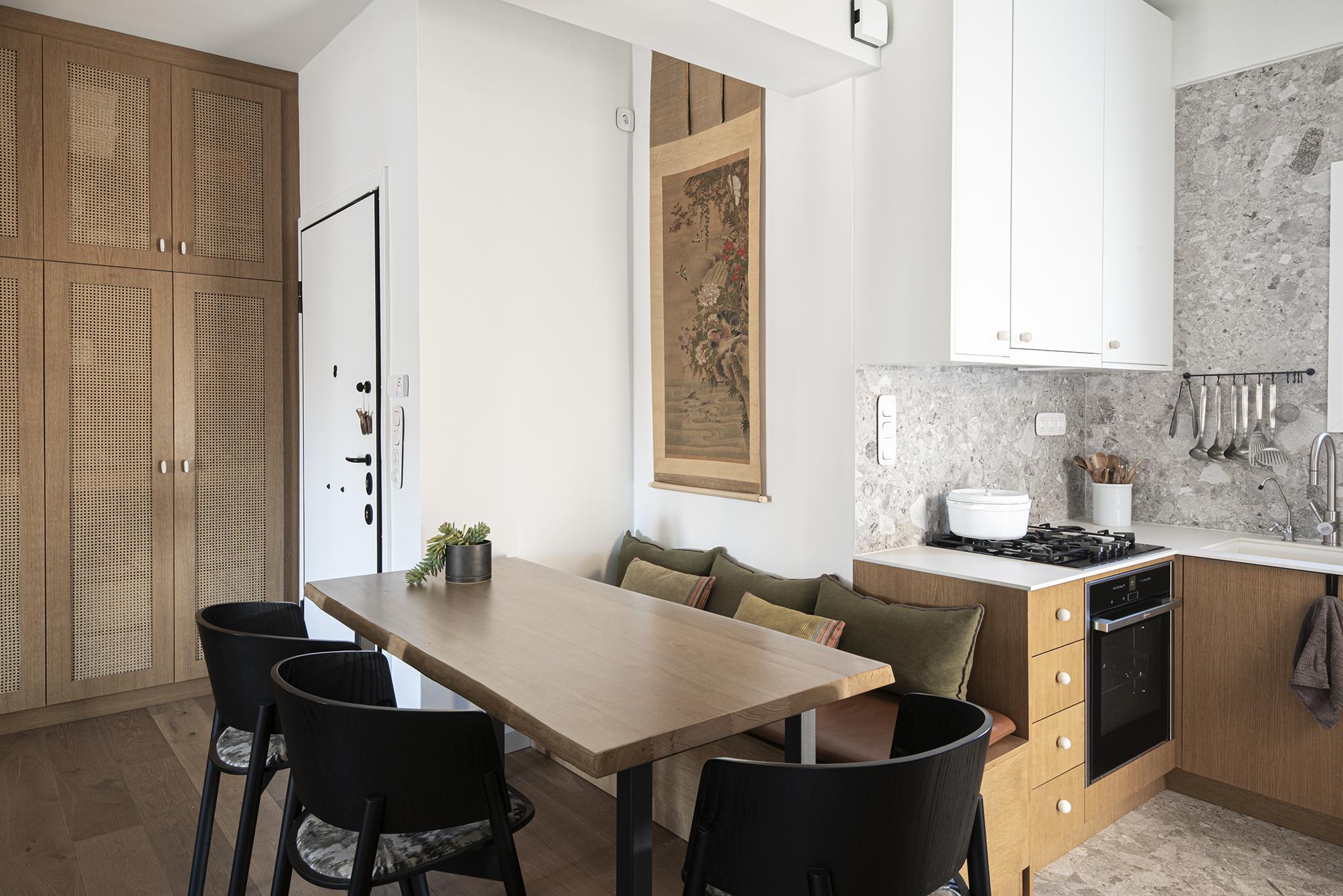 Walnut Apartment - Image 4