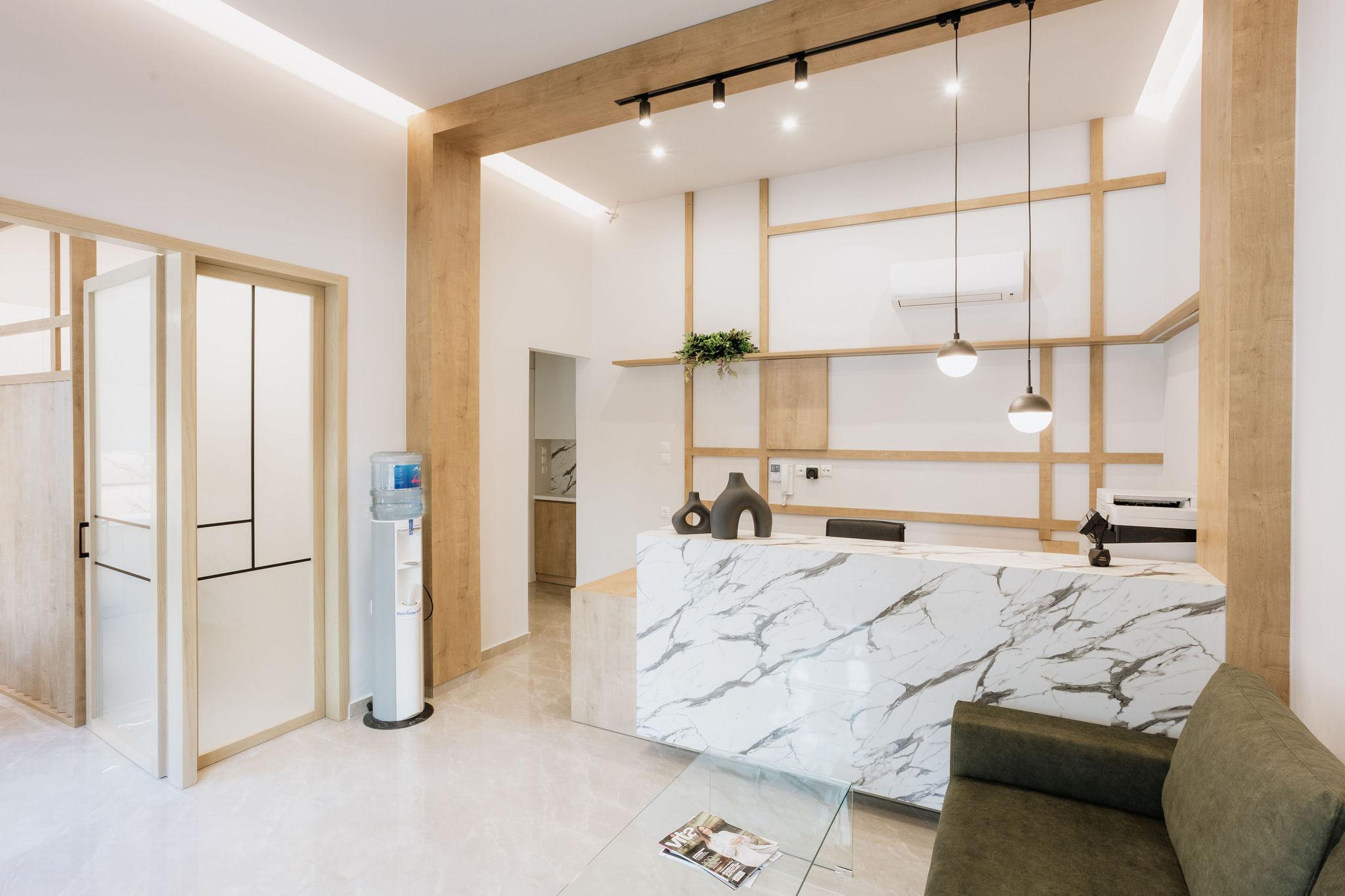 Lines Clinic - Image 2